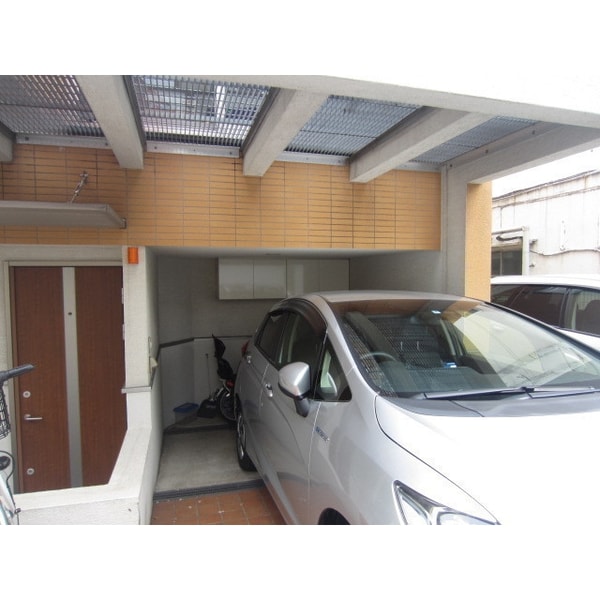 駐車場(★敷地内駐車場です★)