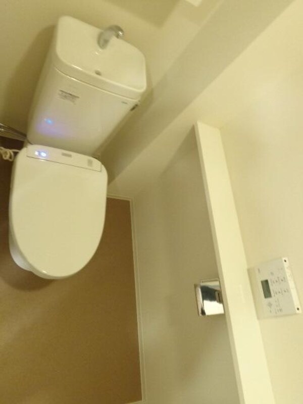 トイレ(※別部屋参考写真)