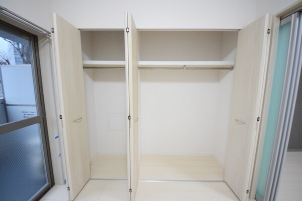 収納(お問合せは(株)タウンハウジングレジデンス事業部　赤坂店・…)
