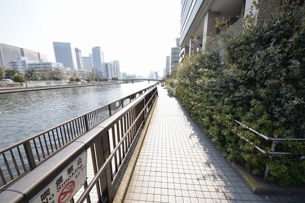その他(★建物裏リバーサイド★)