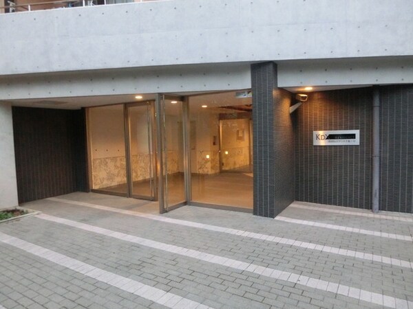 エントランス(部屋探しは株式会社　タウンハウジング　までお気軽にお問合せ…)