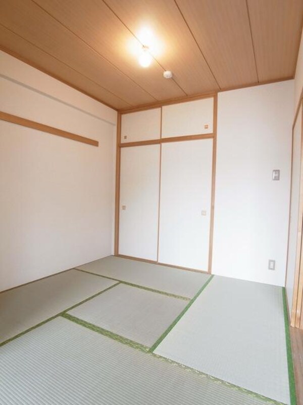 子供部屋(★リビングに面した和室★)