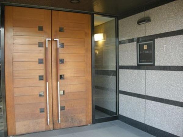 エントランス(※別部屋参考写真)