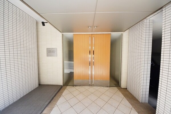 エントランス(エントランス)