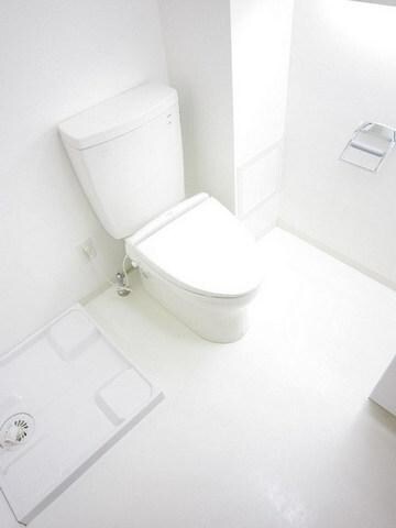 物件内観写真4　(トイレ)