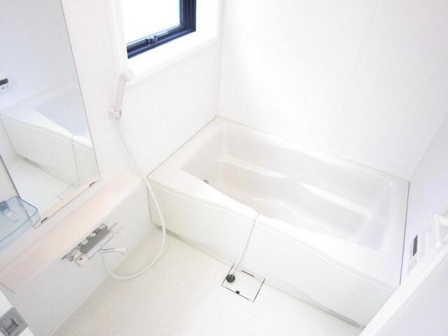 物件内観写真3　(浴室)