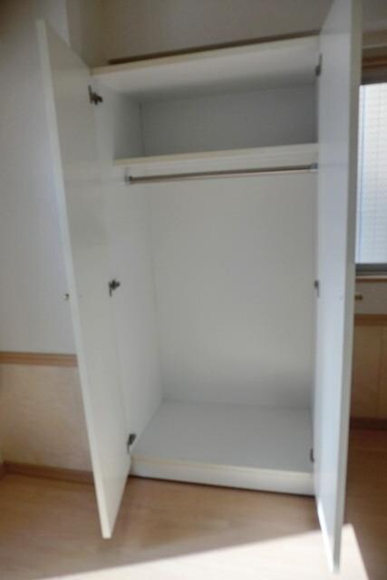 物件内観写真8　(★収納★)