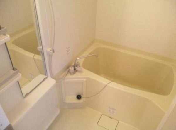 バス／シャワールーム等(バス／シャワールーム等)