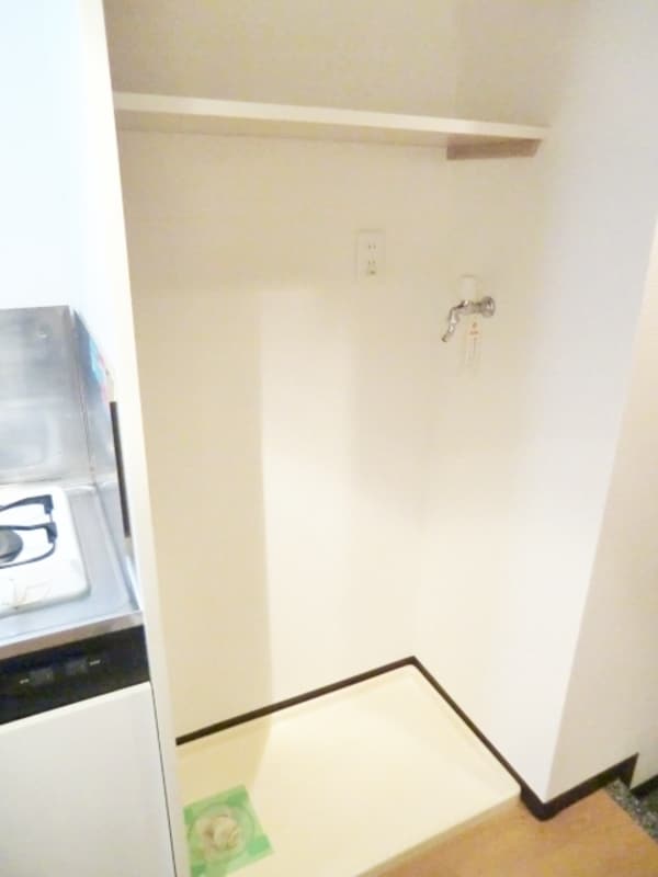 設備(室内洗濯機置き場)