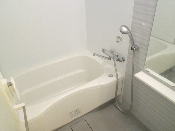 バス／シャワールーム等(お部屋探しは株式会社　タウンハウジング　までお気軽にお問合…)