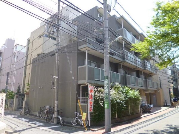 外観(★南西向きで日当たり良好★)