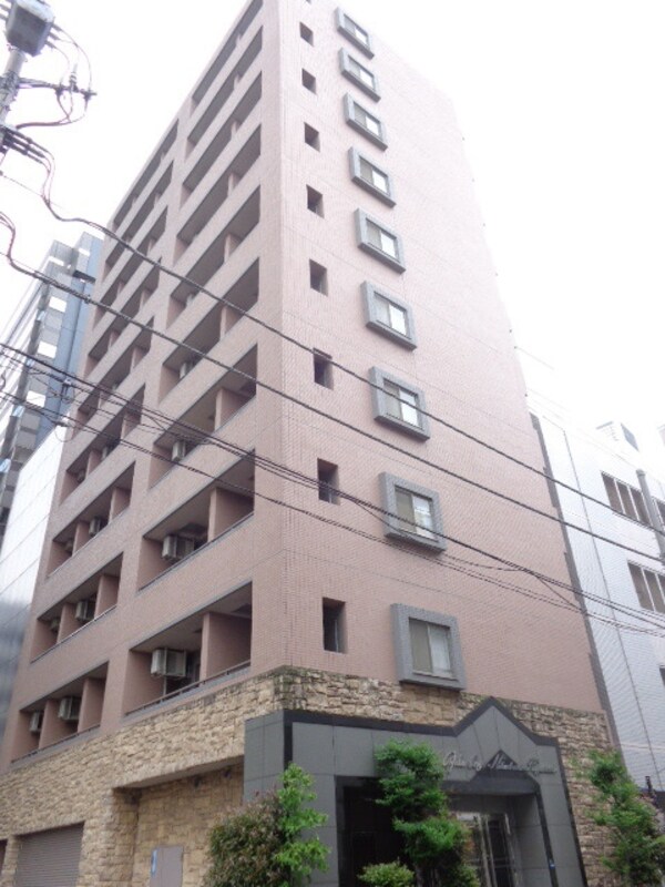 外観(重厚感あふれる外観)