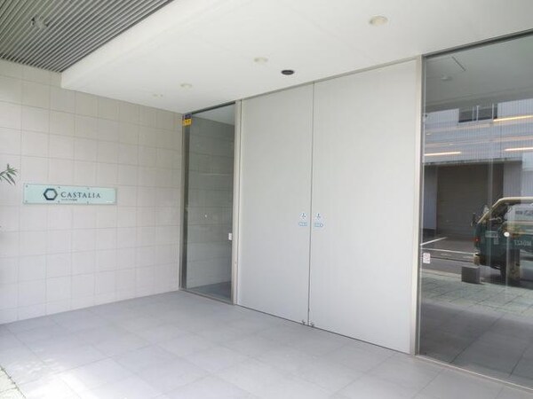 エントランス(【初期費用分割・クレカ対応】一都三県のお部屋探しは2025…)