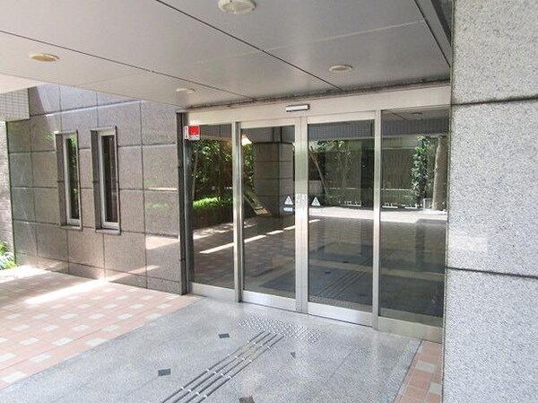 エントランス(【初期費用分割・クレカ対応】一都三県のお部屋探しは2025…)