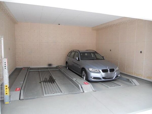 駐車場(★駐車場★)