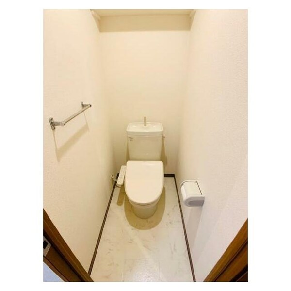 トイレ(トイレ)