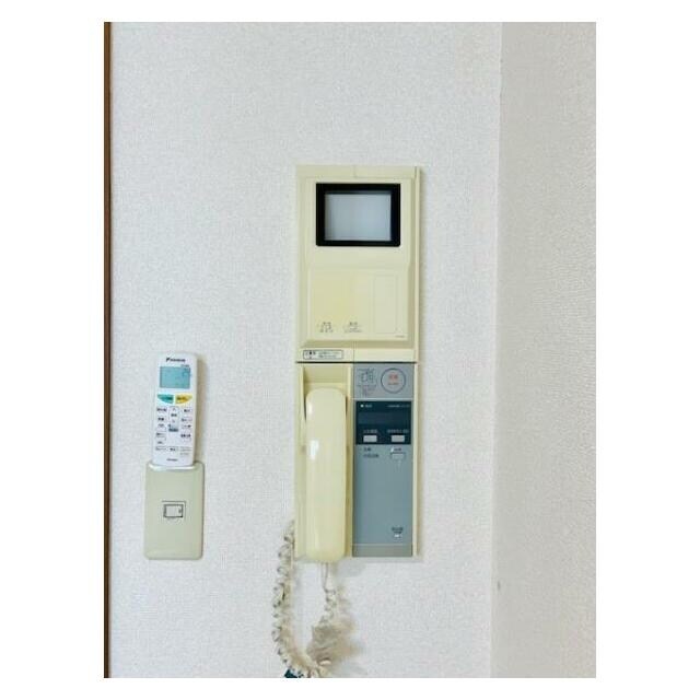 物件内観写真11　(インターホン)