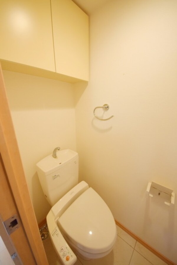 トイレ(お問合せは(株)タウンハウジング東京へ)