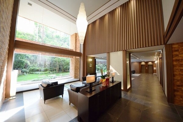 ロビー(ロイジェントパークス赤坂)