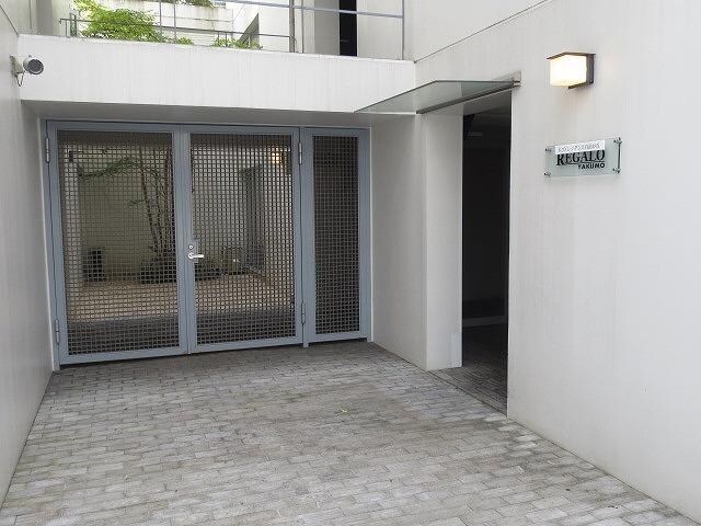 物件内観写真10　(★エントランス★)