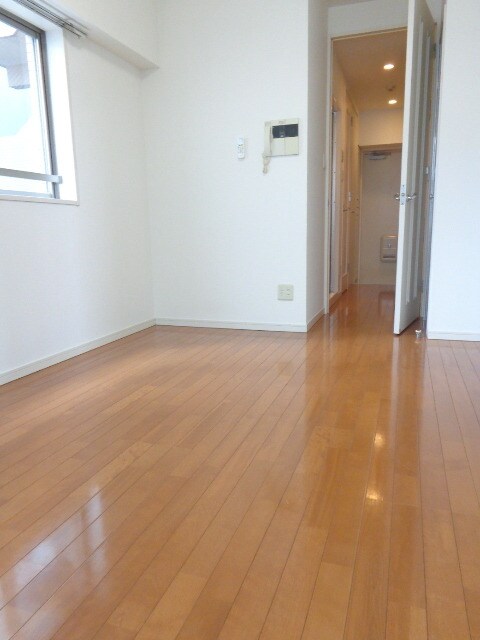 物件内観写真2　(洋室6.7帖プラン)