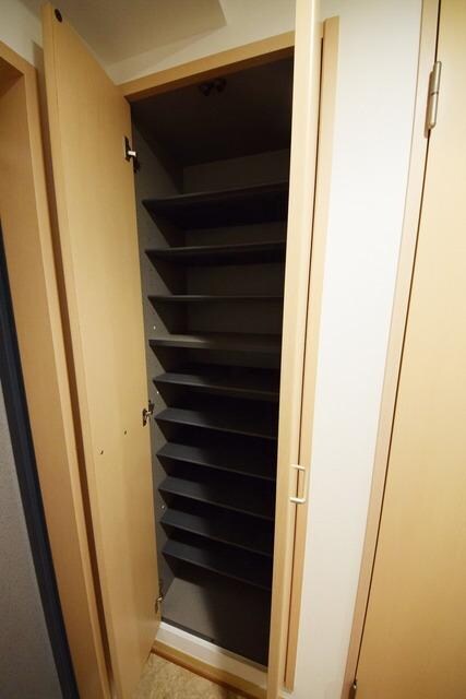 物件内観写真19　(★シューズＢＯＸです★)