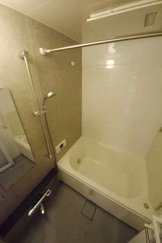 物件内観写真4　(浴室)