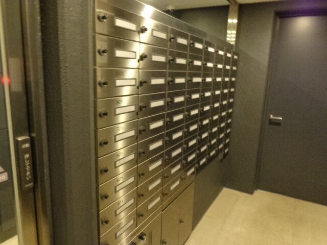 物件内観写真8　(メールボックス)