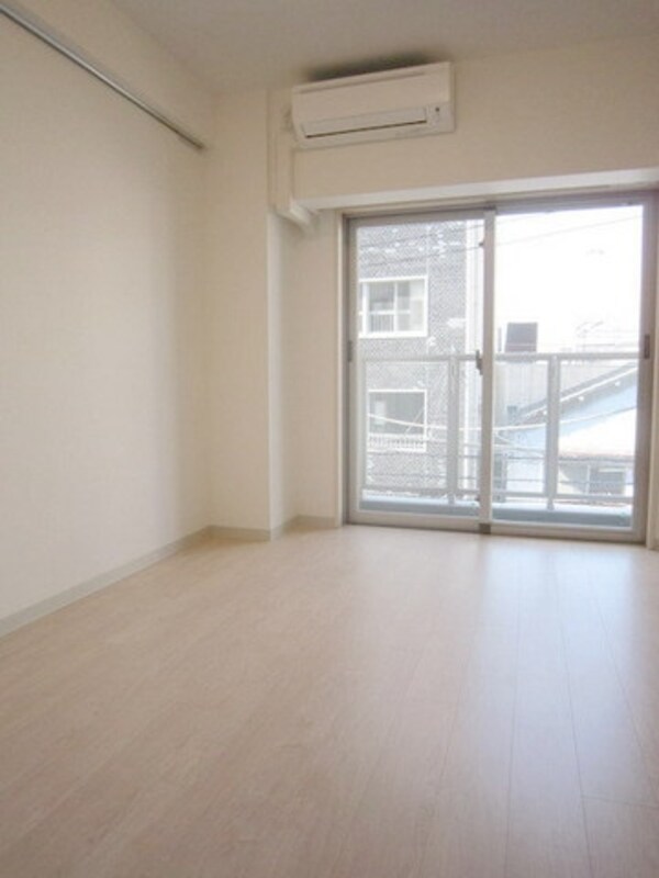 リビング・居室(居室6.1帖)