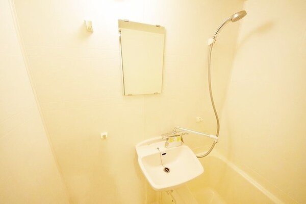 洗面(お問合せは(株)タウンハウジング赤坂店へ【03-5563-…)