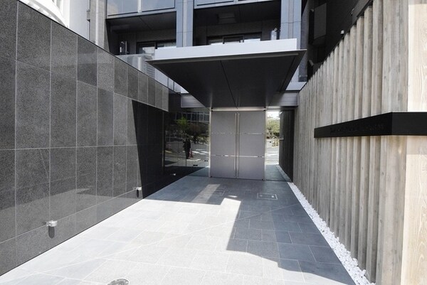 エントランス(★洗練された雰囲気のエントランス★)