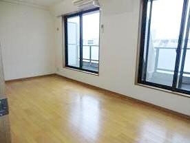 物件内観写真3　(居室)