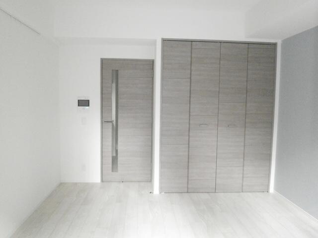 物件内観写真2　(★居室★)