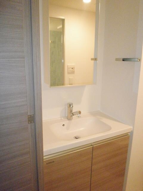 物件内観写真8　(★洗面所★)