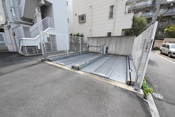 駐車場(★駐車場★)