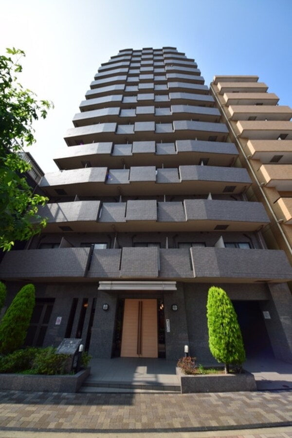 外観(★南向きで日当たり良好★)