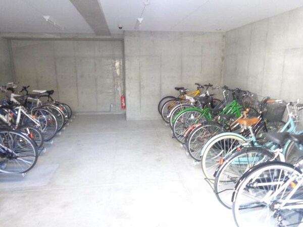 共有部分(駐輪場)