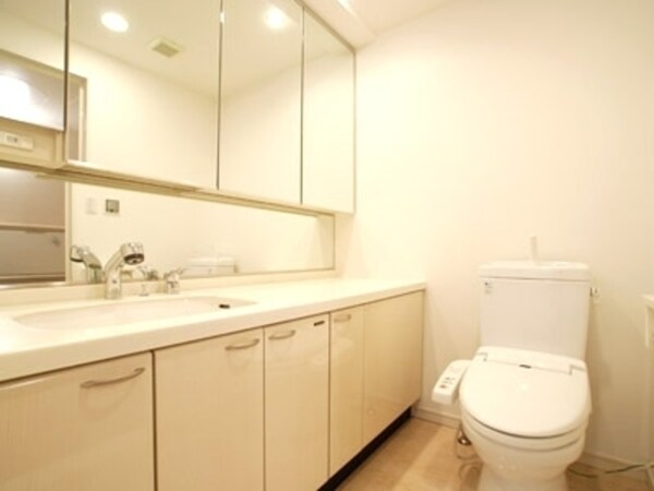 洗面(お問合せは(株)タウンハウジング赤坂店へ【03-5563-…)