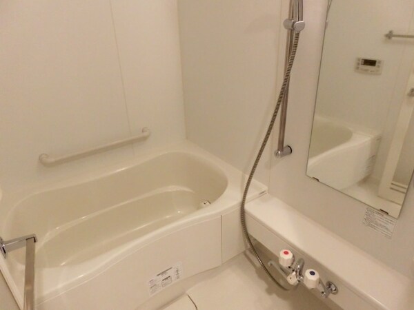 バス／シャワールーム等(★浴室乾燥機付きです★)