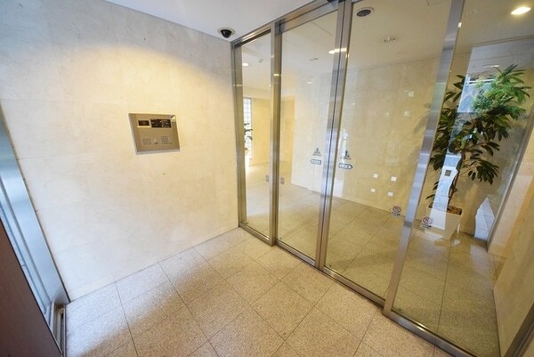 エントランス(★エントランスロビー★)