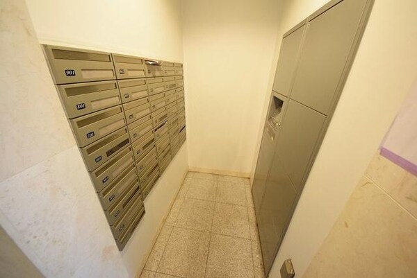 共有部分(★メールボックスコーナー★)