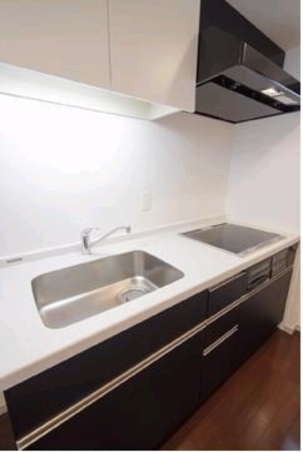 キッチン(３口IH・グリル付)