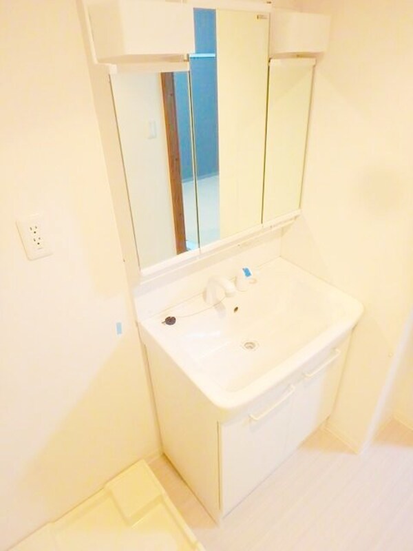 洗面(お部屋探しは株式会社　タウンハウジング　までお気軽にお問合…)