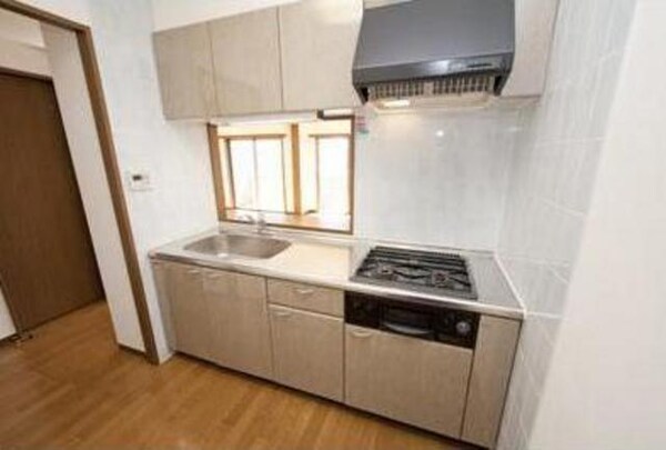 キッチン(３口キッチン)