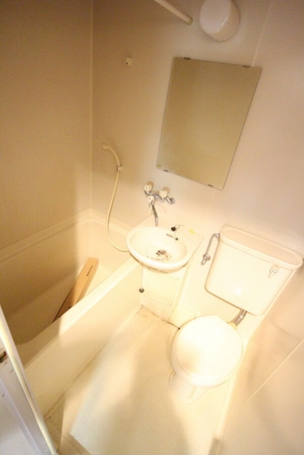 洗面(☆朝の身だしなみを整えるのはこちらでどうぞ☆)