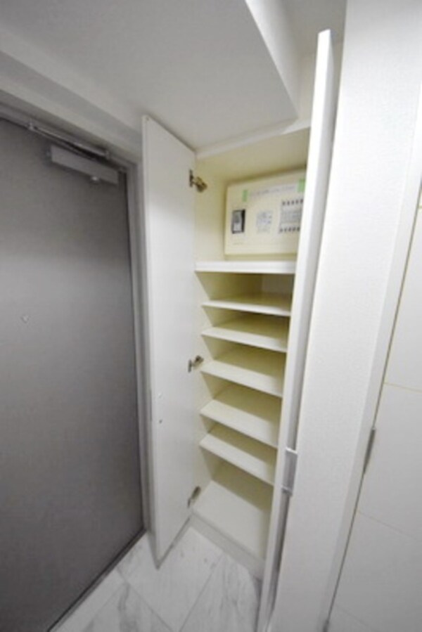 収納(別部屋参考写真)