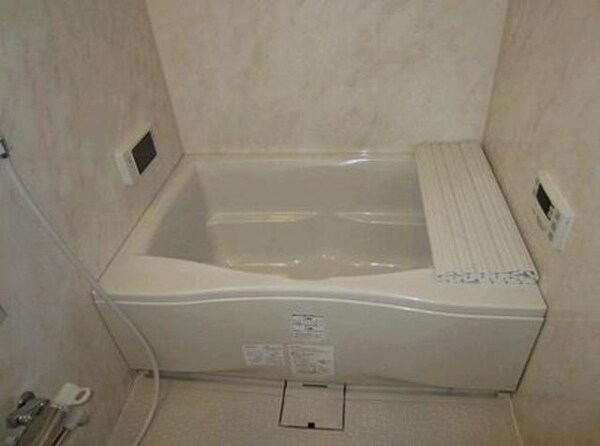 バス／シャワールーム等(浴室)