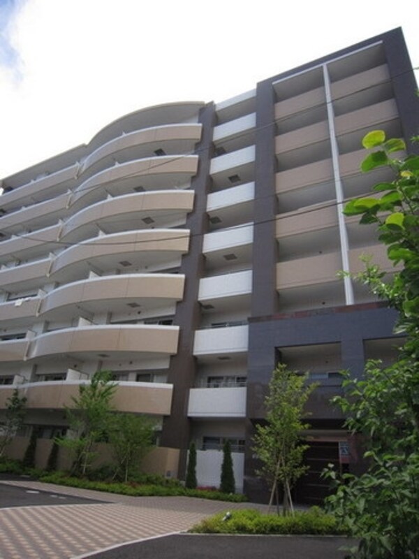 外観(オートロック付)