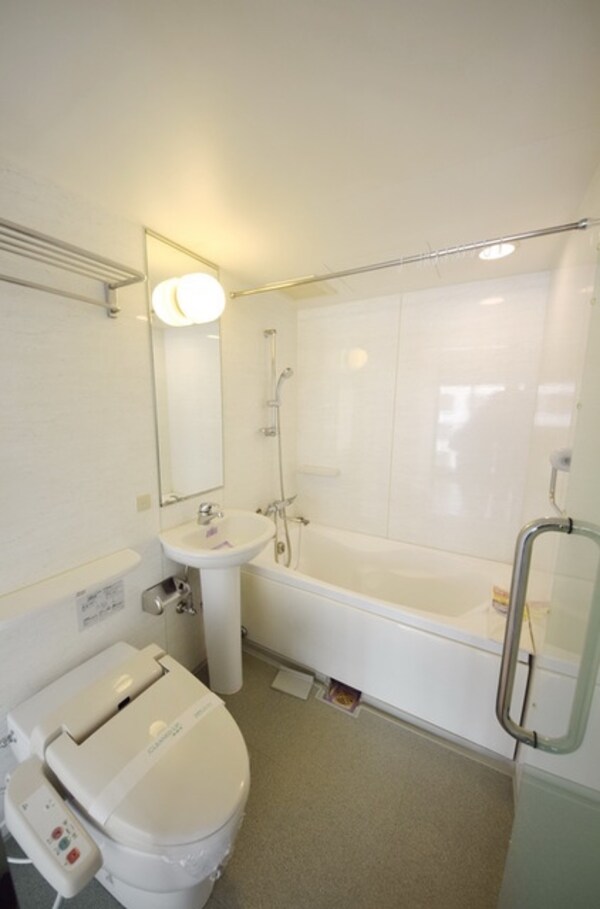 バス／シャワールーム等