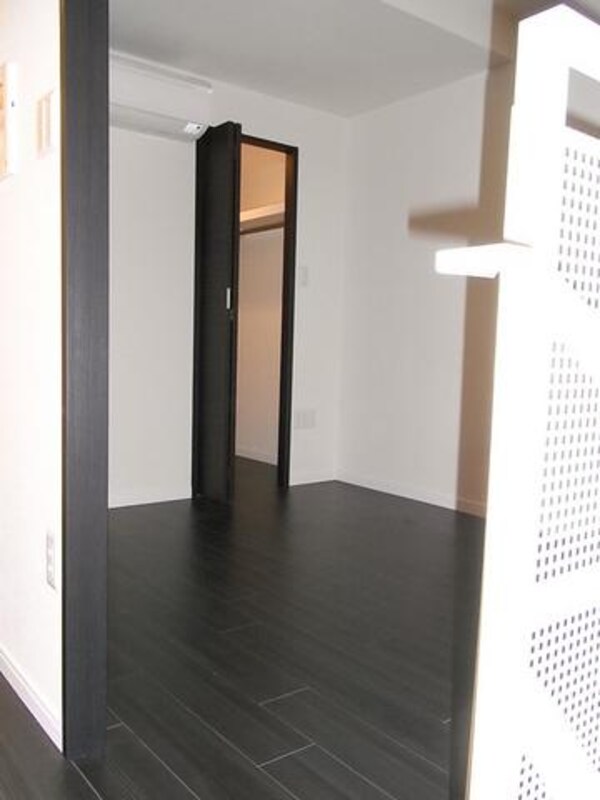 収納(ベッドルーム（フローリング仕上げ）)